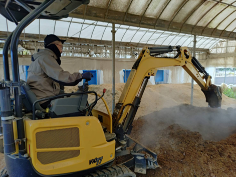 さんくすラボ　籾殻堆肥×切り返し